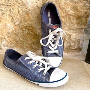 Converse Chuck Taylor Dainty Chambray Blue Low Top Ox Sneaker Size 9